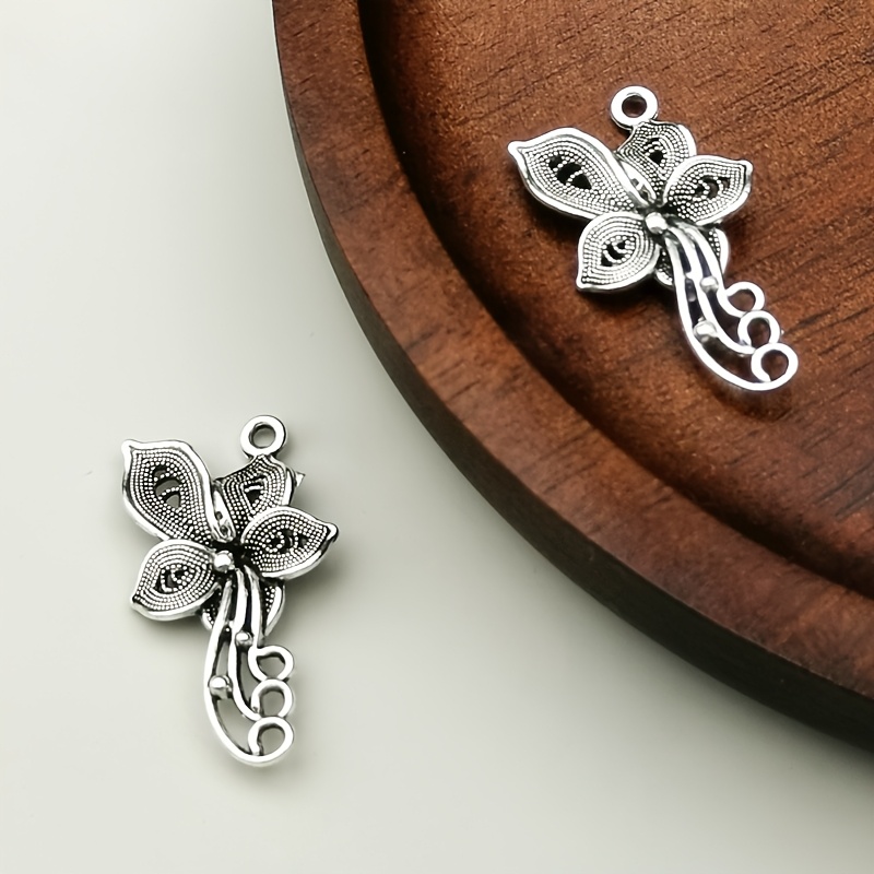 21pcs Retro Chinese Style Butterfly Flower Pendant Set